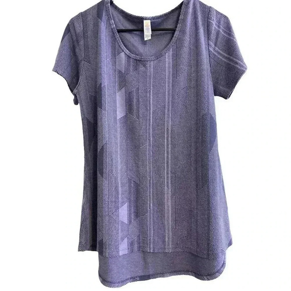 LULAROE SIZE XS PURPLE TOP - Picture 1 of 3